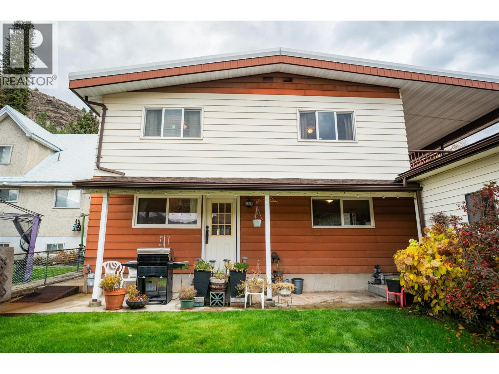 1224 Third Avenue, Trail, British Columbia  V1R 1P2 - Photo 48 - 10385751