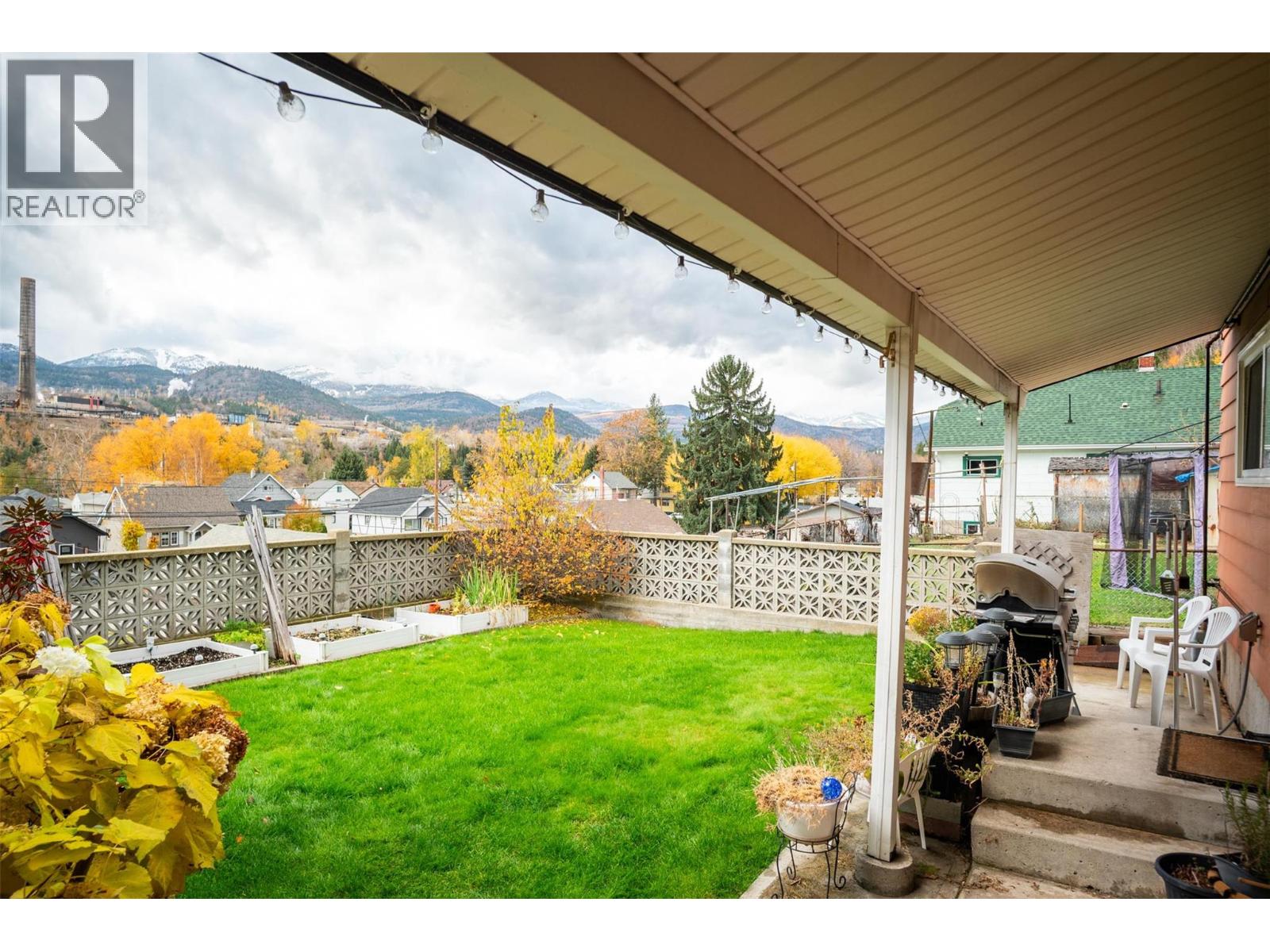 1224 Third Avenue, Trail, British Columbia  V1R 1P2 - Photo 50 - 10385751