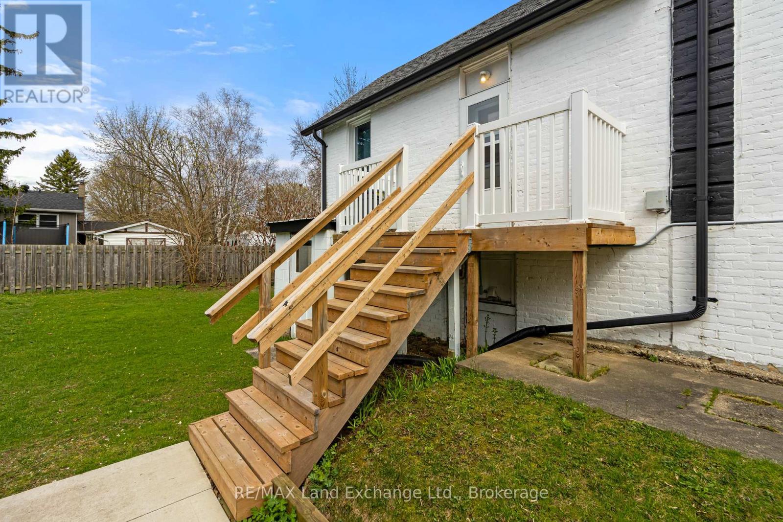 473 Market Street, Saugeen Shores, Ontario  N0H 2C2 - Photo 34 - X13074006