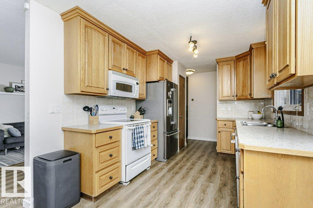 9412 176 Av Nw, Edmonton, Alberta  T5Z 2C1 - Photo 15 - E4485427