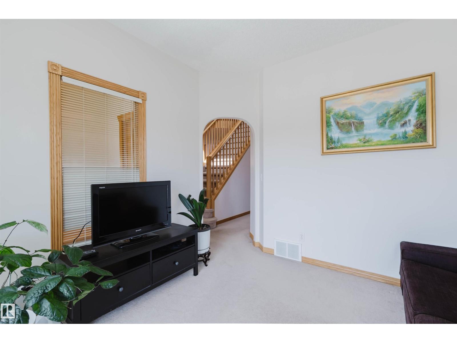 8608 160a Av Nw, Edmonton, Alberta  T5Z 3K2 - Photo 15 - E4485428