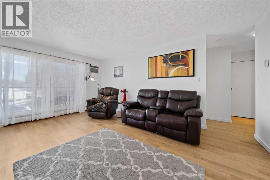 202, 2987 Dunmore Road SE, Medicine Hat, Alberta  T1B 1E1 - Photo 8 - A2307230