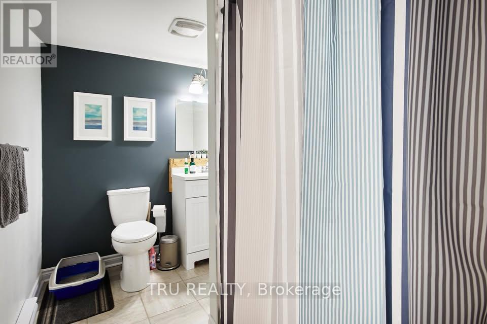 B - 1342 Hanbury Street, Ottawa, Ontario  K2C 2M2 - Photo 11 - X13074016