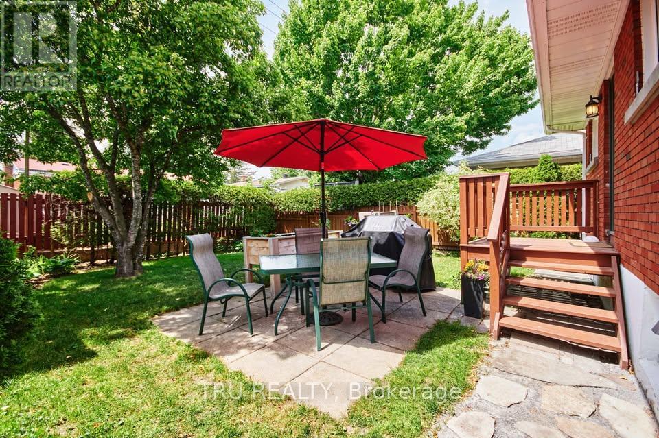 B - 1342 Hanbury Street, Ottawa, Ontario  K2C 2M2 - Photo 2 - X13074016