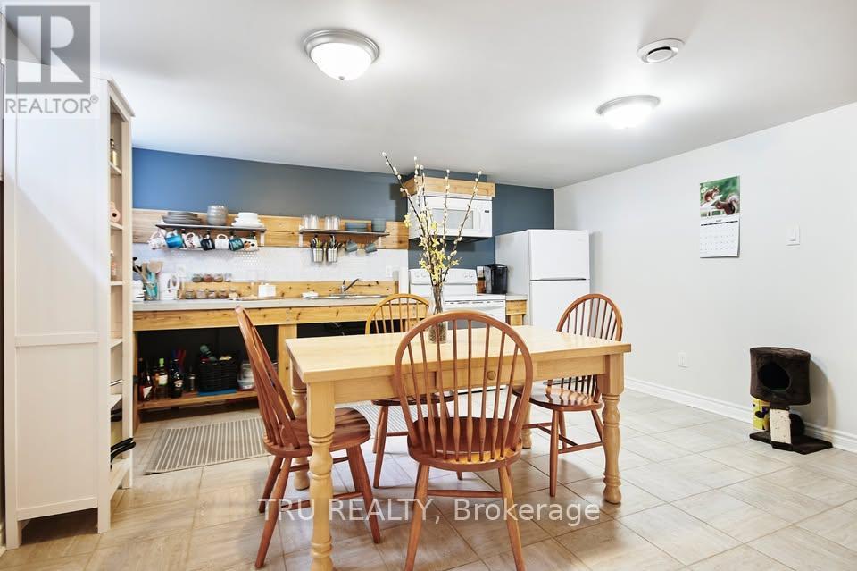 B - 1342 Hanbury Street, Ottawa, Ontario  K2C 2M2 - Photo 7 - X13074016