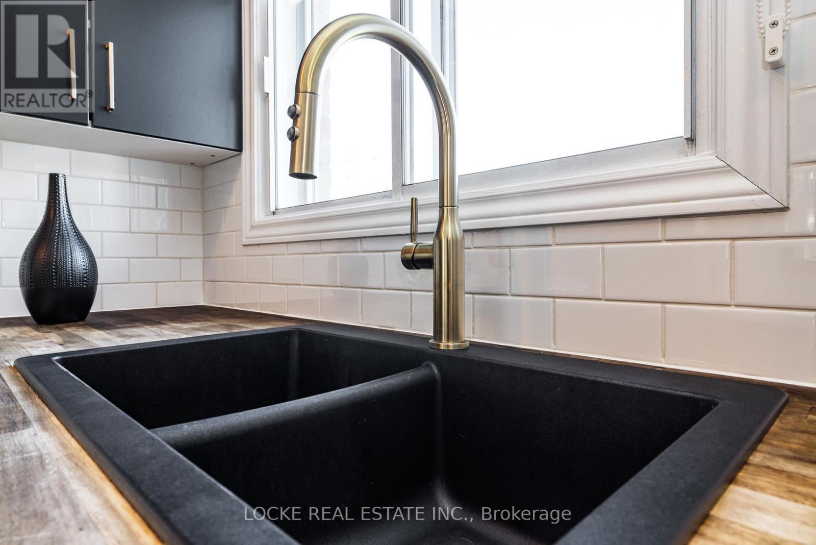 16 - 4036 Eady Court, Ottawa, Ontario  K1J 8X6 - Photo 4 - X13074042