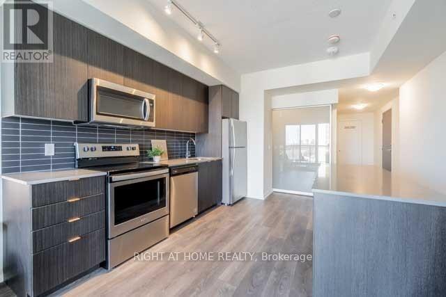 308 - 3237 Bayview Avenue, Toronto, Ontario  M2K 2J7 - Photo 3 - C13074056