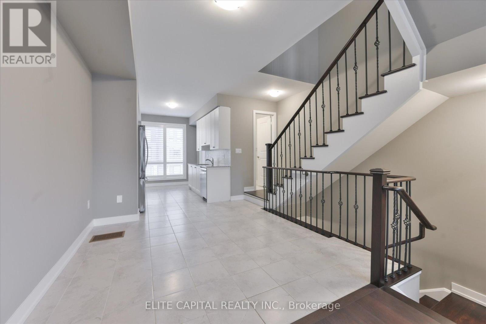 81 Stauffer Crescent, Markham, Ontario  L6B 1R1 - Photo 11 - N13074036