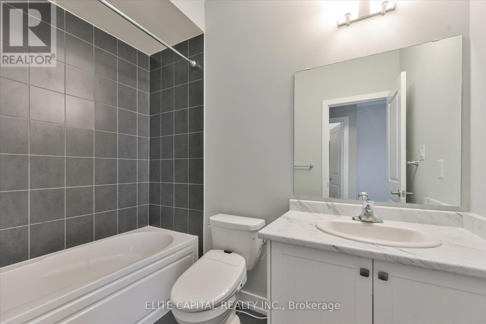 81 Stauffer Crescent, Markham, Ontario  L6B 1R1 - Photo 29 - N13074036