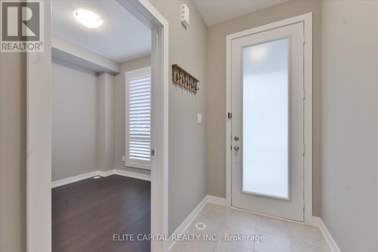 81 Stauffer Crescent, Markham, Ontario  L6B 1R1 - Photo 4 - N13074036