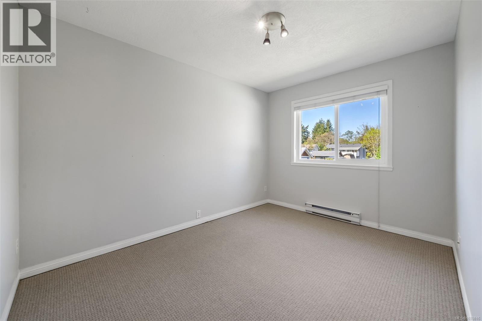 2344 Ocean Ave, Sidney, British Columbia  V8L 4V9 - Photo 17 - 1033816