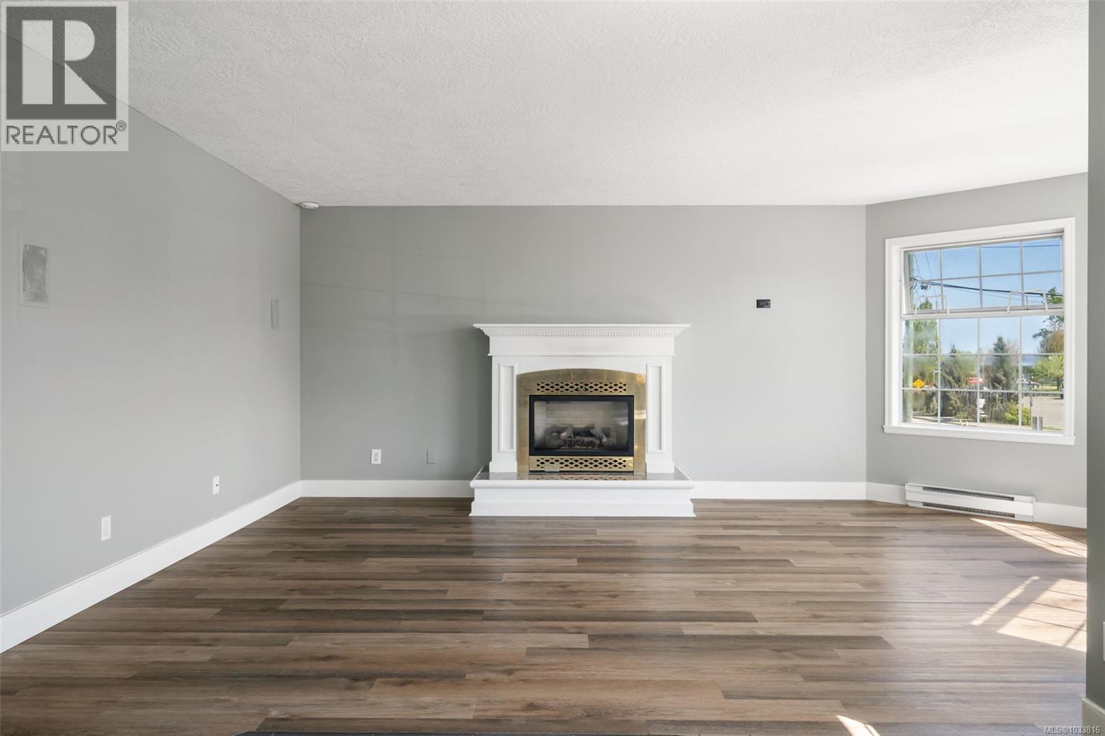 2344 Ocean Ave, Sidney, British Columbia  V8L 4V9 - Photo 3 - 1033816