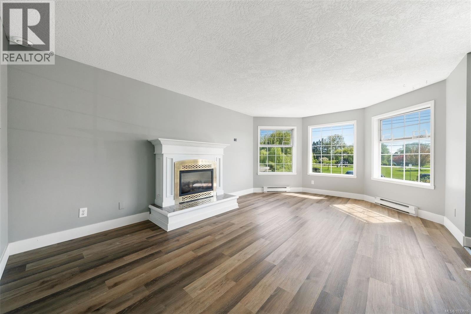 2344 Ocean Ave, Sidney, British Columbia  V8L 4V9 - Photo 4 - 1033816