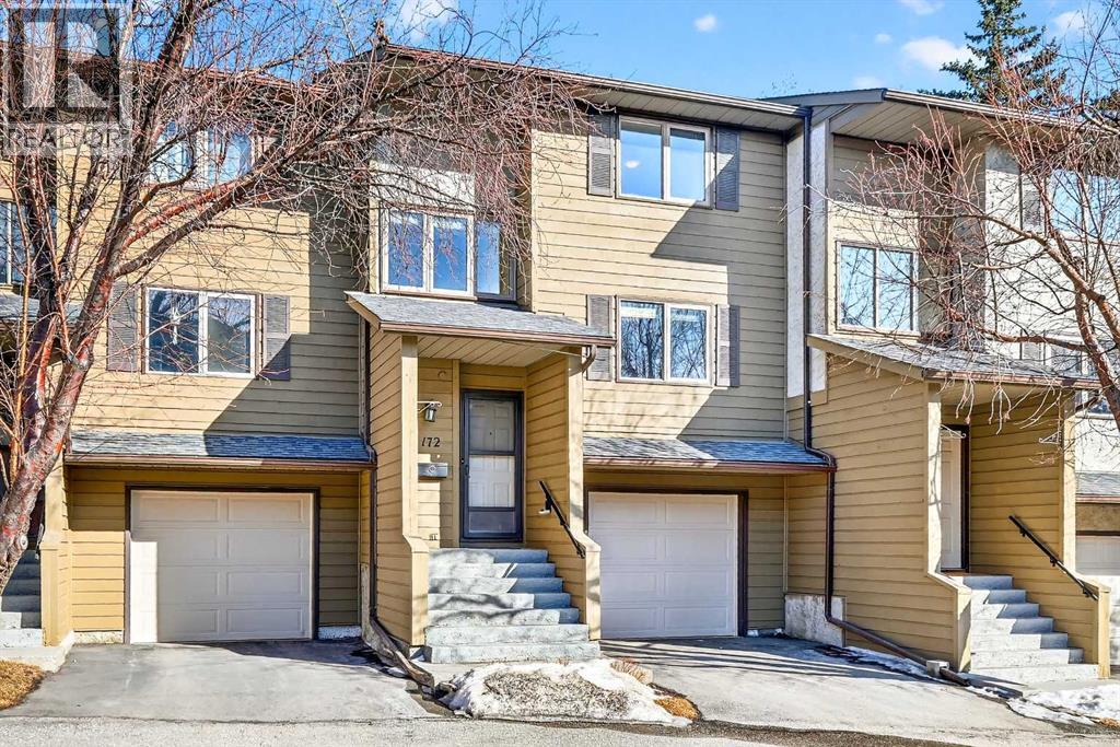 172 Glamis Terrace SW, Calgary, Alberta