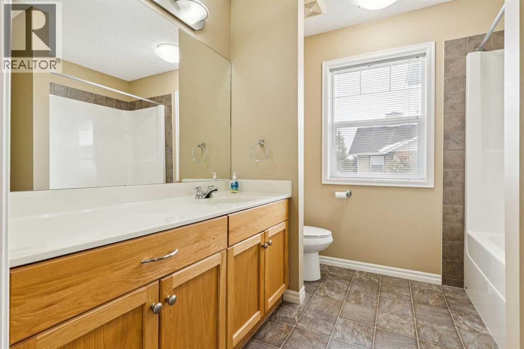 1104, 2384 Sagewood Gate SW, Airdrie, Alberta  T4B 0K7 - Photo 16 - A2295179