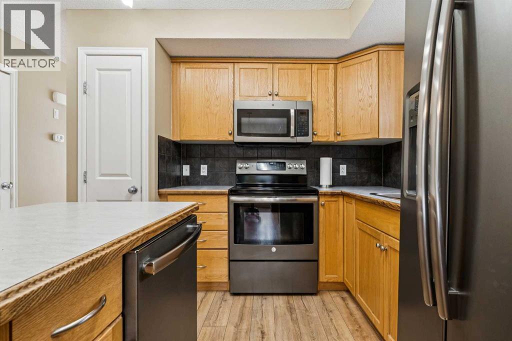 1104, 2384 Sagewood Gate SW, Airdrie, Alberta  T4B 0K7 - Photo 4 - A2295179