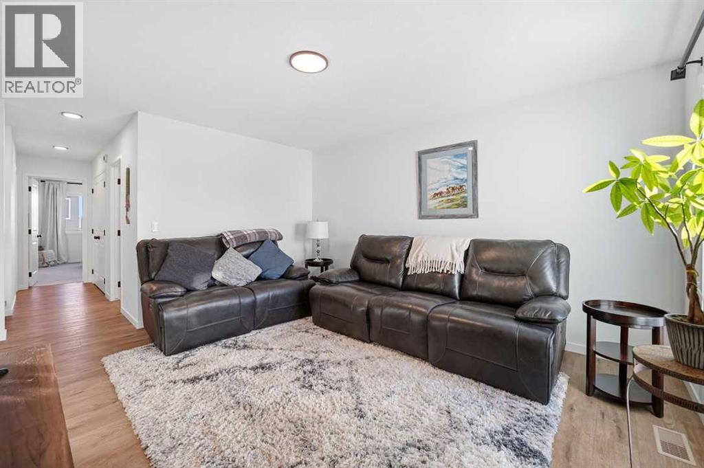 102 Setonstone Manor Se, Calgary, Alberta  T3M 3G4 - Photo 30 - A2300426