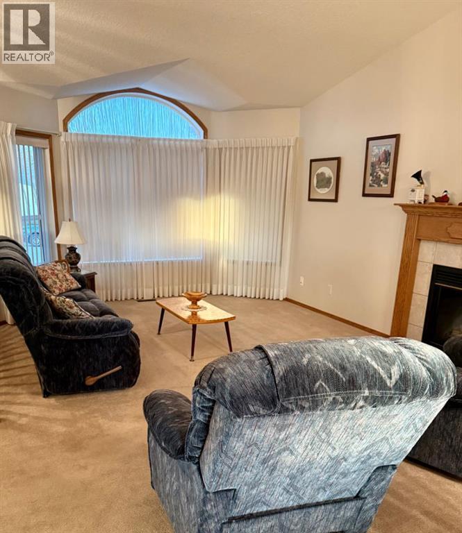 915 Highland Green Drive NW, High River, Alberta  T1V 1V8 - Photo 2 - A2303971