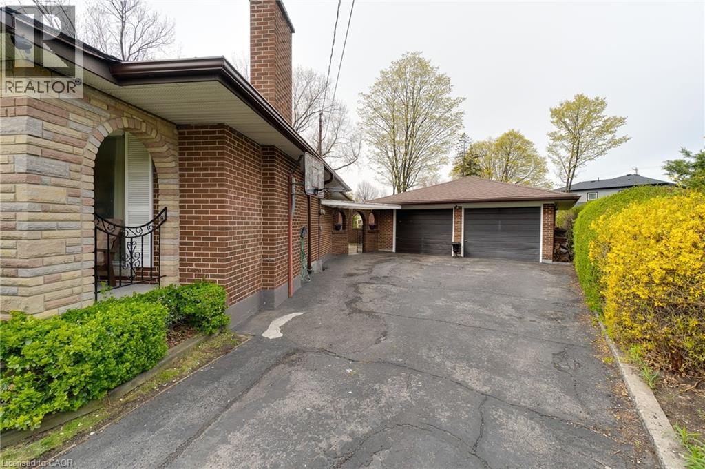 11 Sandra Court, Hamilton, Ontario  L8T 1Z7 - Photo 41 - 40826229