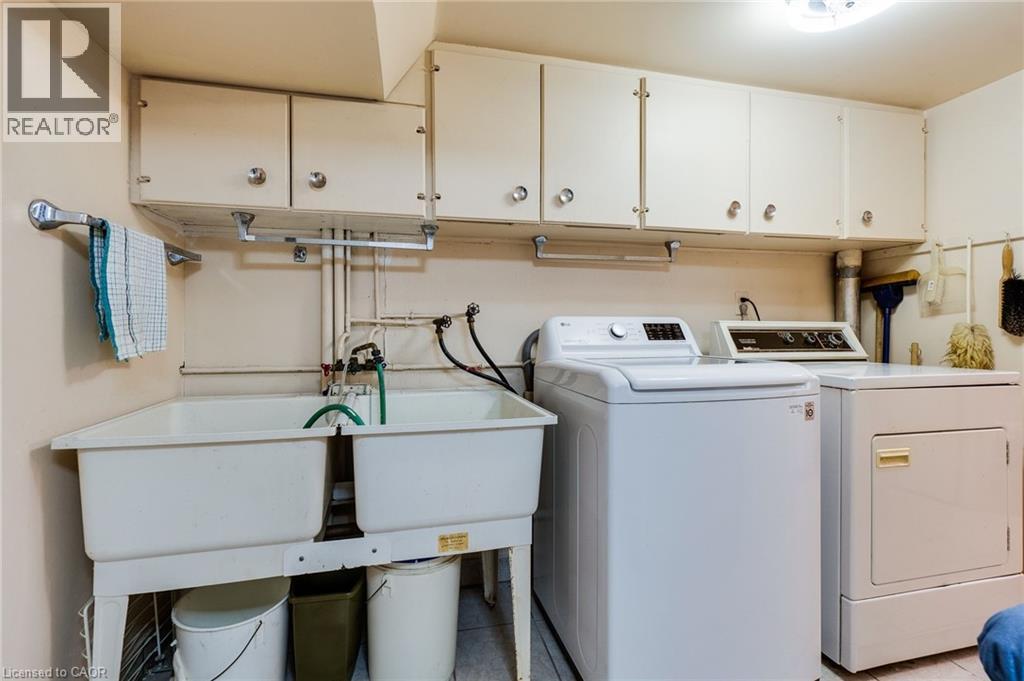 11 Sandra Court, Hamilton, Ontario  L8T 1Z7 - Photo 39 - 40826229
