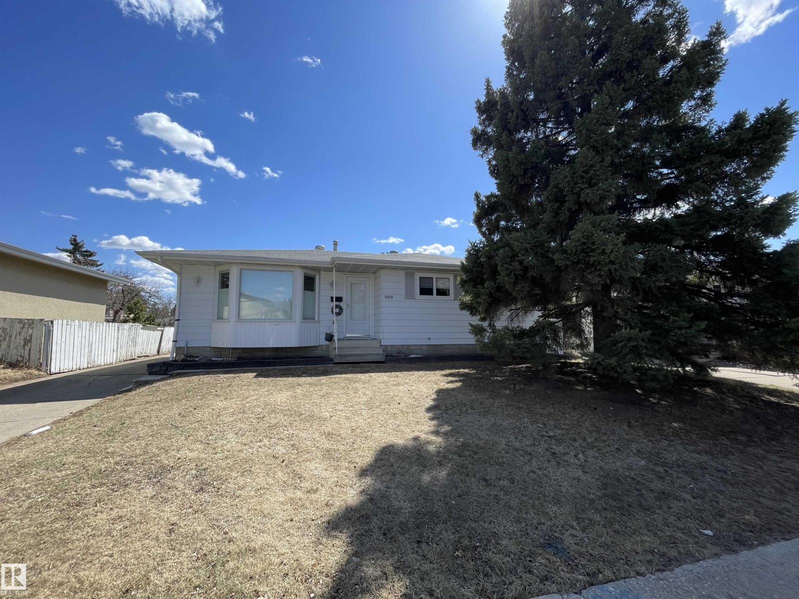 10519 36A AV NW, edmonton, Alberta