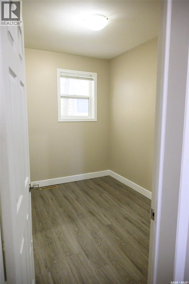 2332 Edgar Street, Regina, Saskatchewan  S4N 3L1 - Photo 11 - SK034494