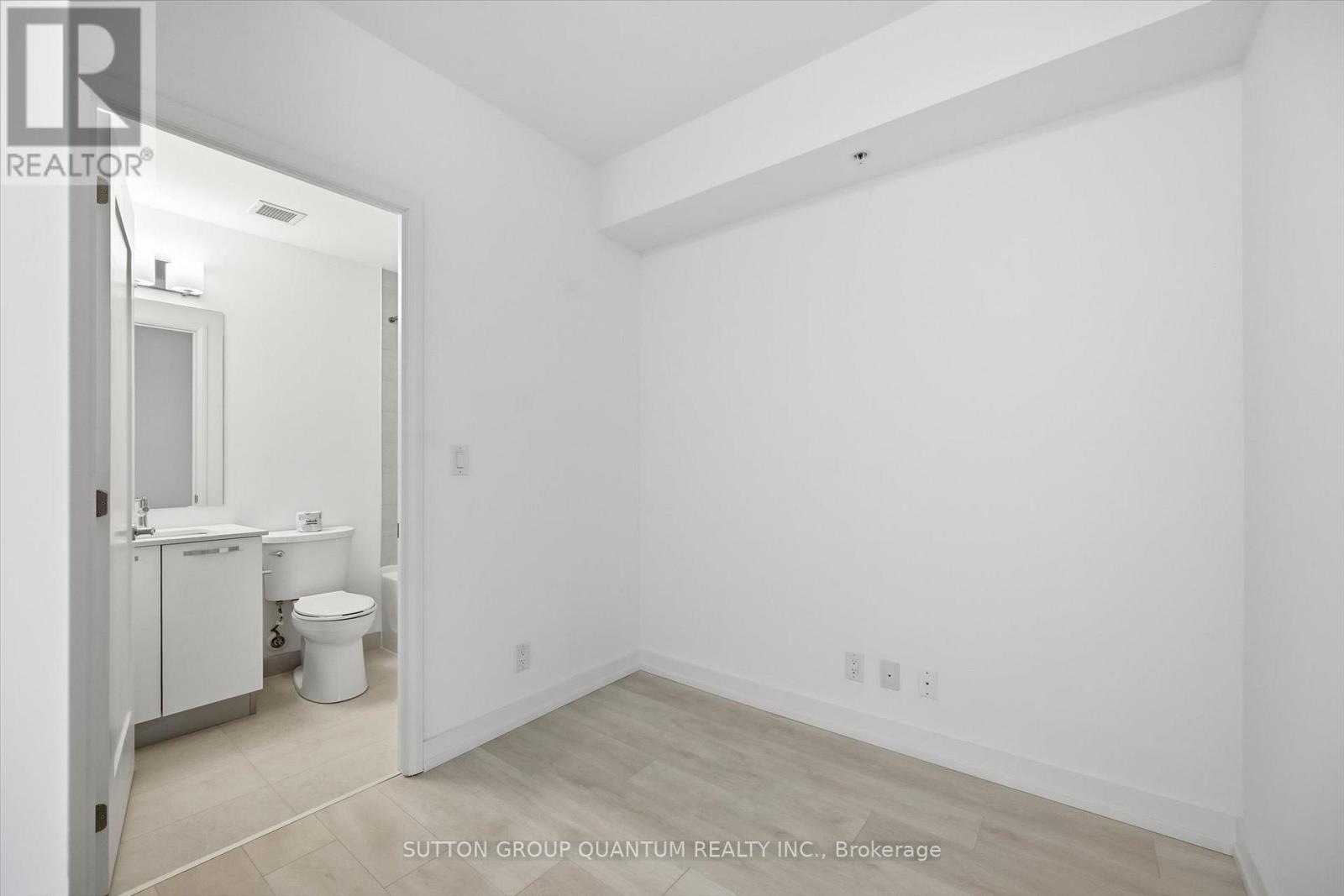 1221 - 75 James Street S, Hamilton, Ontario  L8P 2T1 - Photo 4 - X13074024