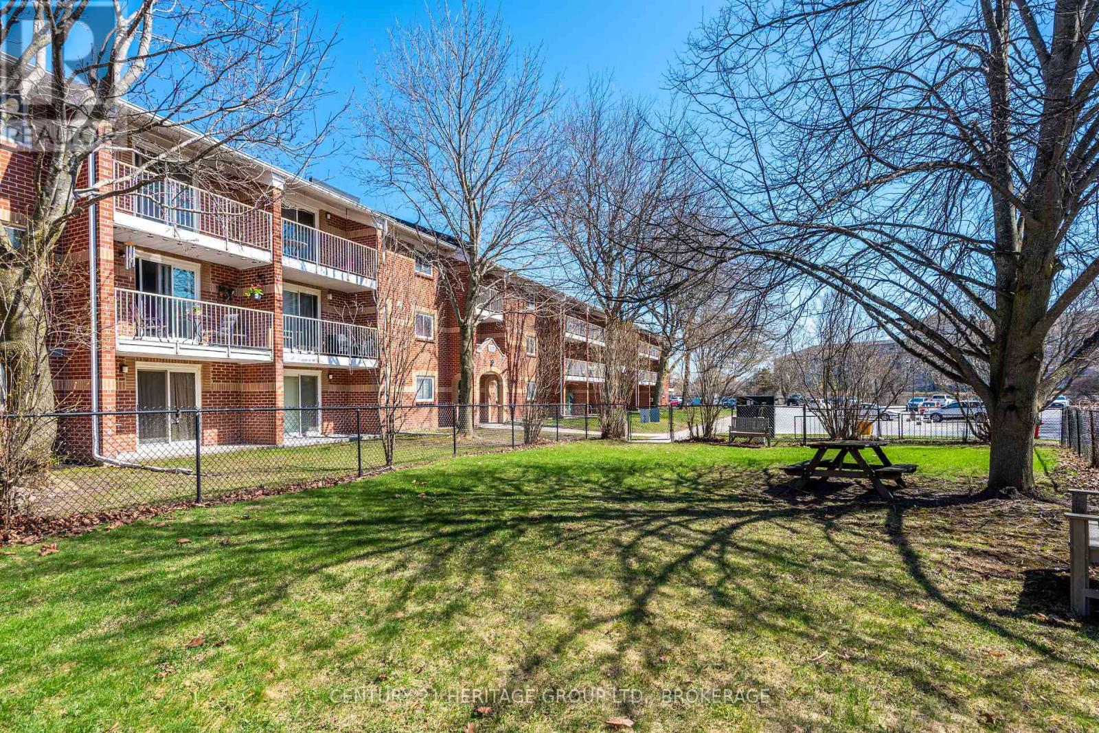 203 - 573 Armstrong Road, Kingston, Ontario  K7M 8J8 - Photo 12 - X13074112