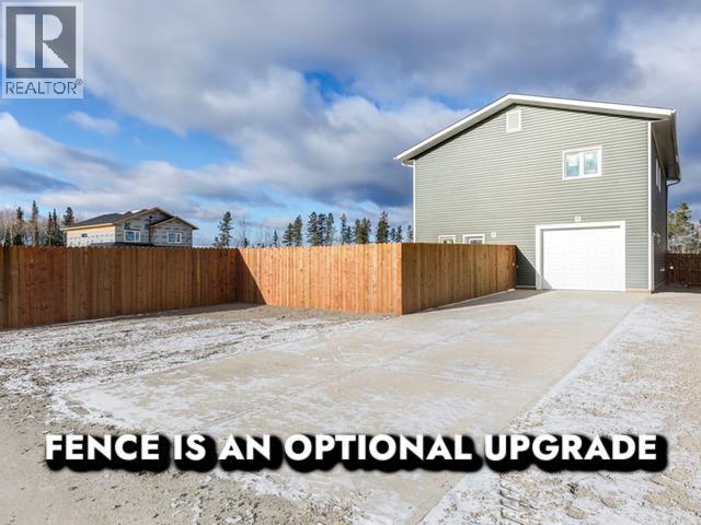 12 Quick Street, Whitehorse, Yukon  Y1A 0T9 - Photo 3 - 17016