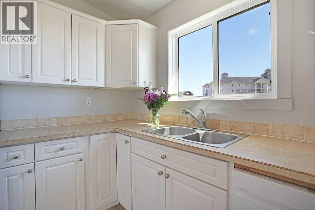 1712 2 Avenue E, Brooks, Alberta  T1R 1K3 - Photo 9 - A2306526