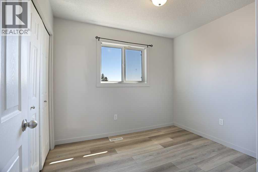 1712 2 Avenue E, Brooks, Alberta  T1R 1K3 - Photo 22 - A2306526