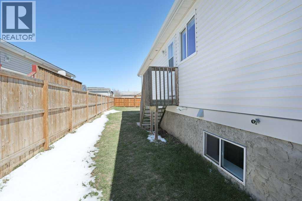 1712 2 Avenue E, Brooks, Alberta  T1R 1K3 - Photo 36 - A2306526