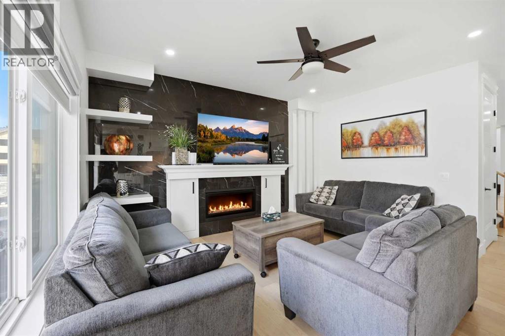 15 Saddlecrest Link NE, Calgary, Alberta  T3J 0Z3 - Photo 13 - A2307305