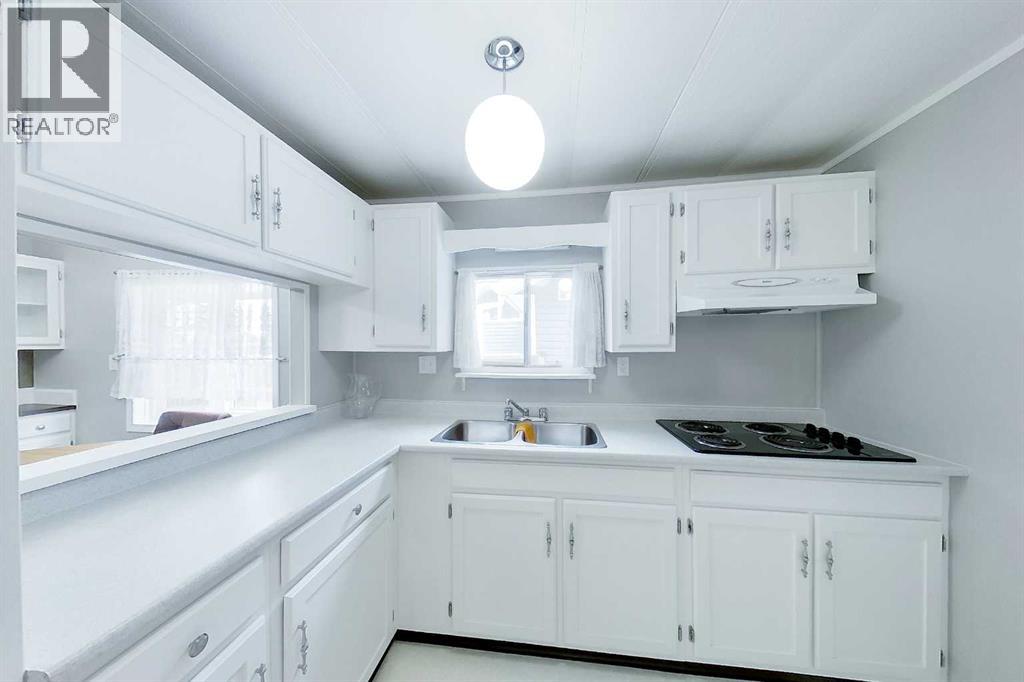 108 3 Street SW, Slave Lake, Alberta  T0G 2A4 - Photo 7 - A2297742