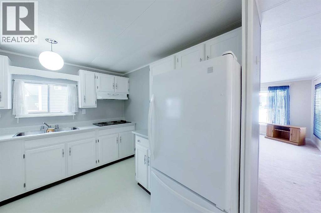 108 3 Street SW, Slave Lake, Alberta  T0G 2A4 - Photo 9 - A2297742