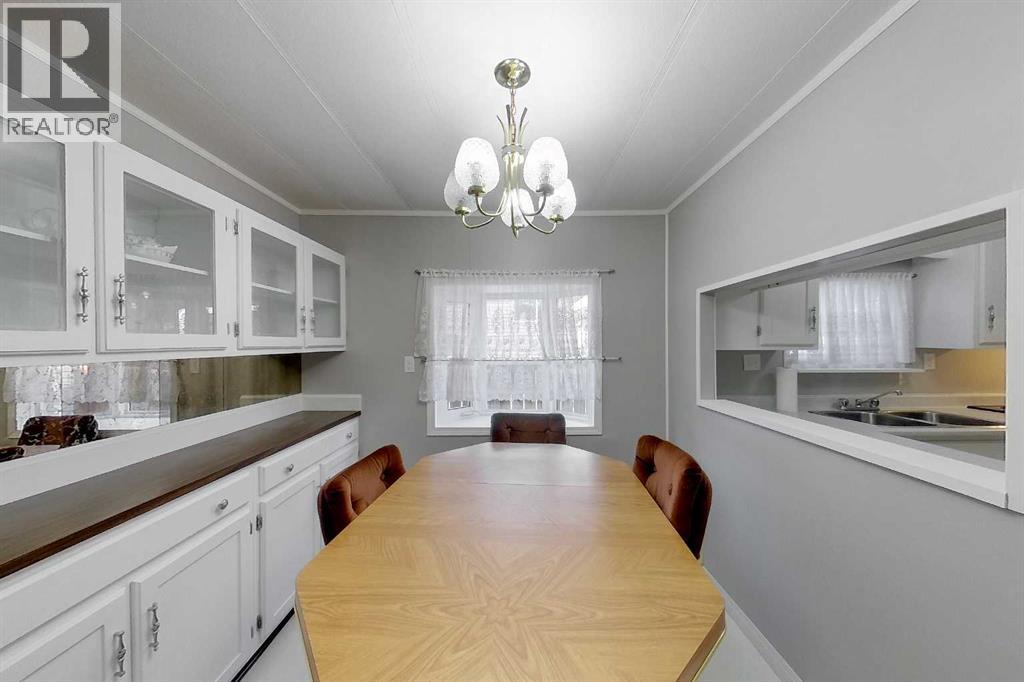 108 3 Street SW, Slave Lake, Alberta  T0G 2A4 - Photo 4 - A2297742