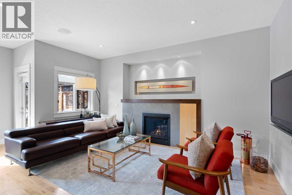 2411 31 Street Sw, Calgary, Alberta  T3E 2N6 - Photo 6 - A2298077