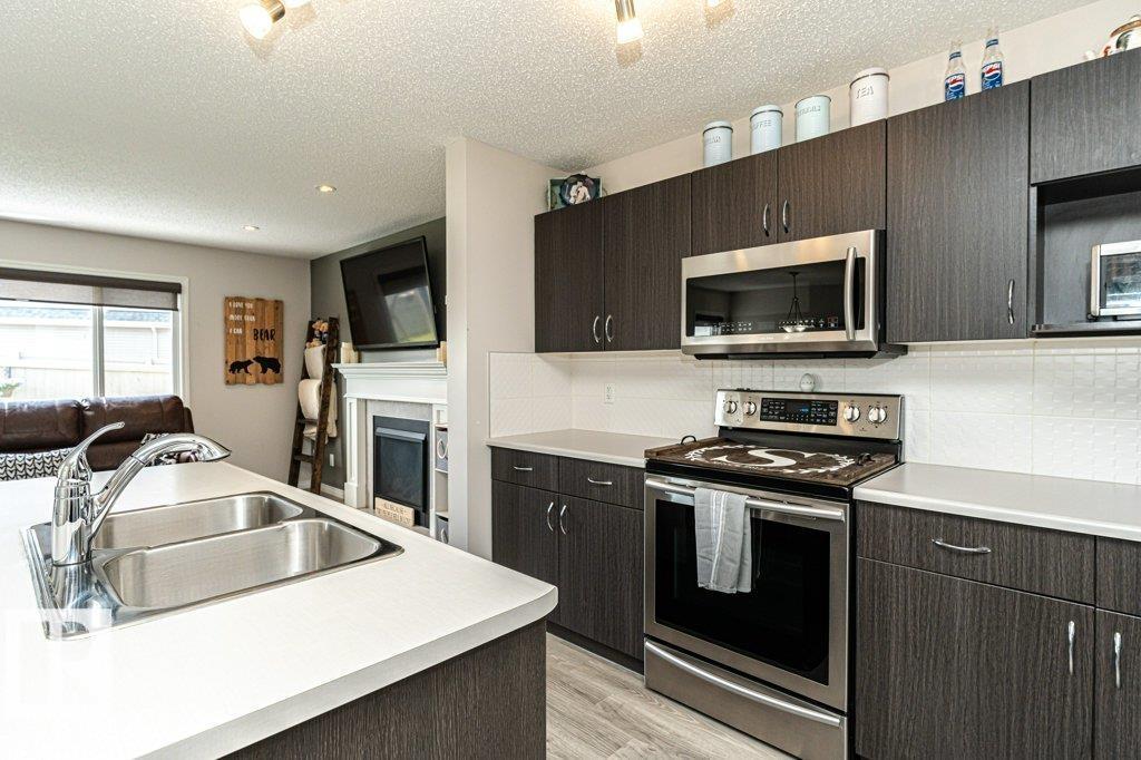 8727 Carson Wy SW, Edmonton, Alberta  T6W 3K8 - Photo 17 - E4478369