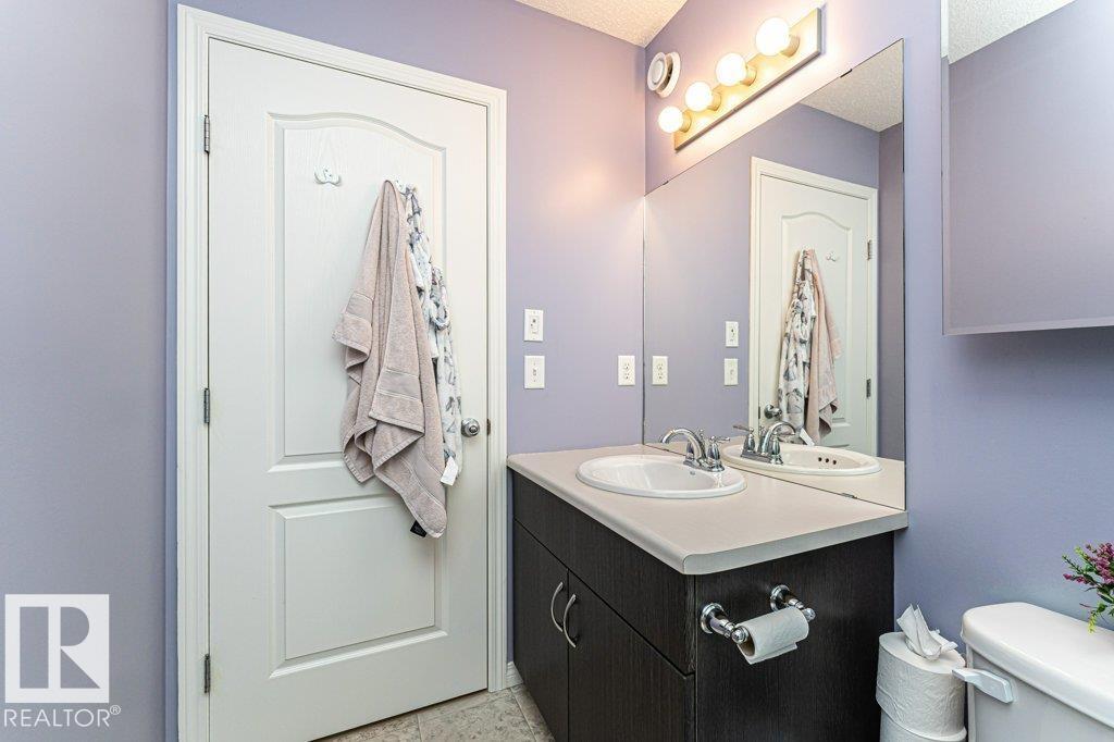 8727 Carson Wy SW, Edmonton, Alberta  T6W 3K8 - Photo 35 - E4478369