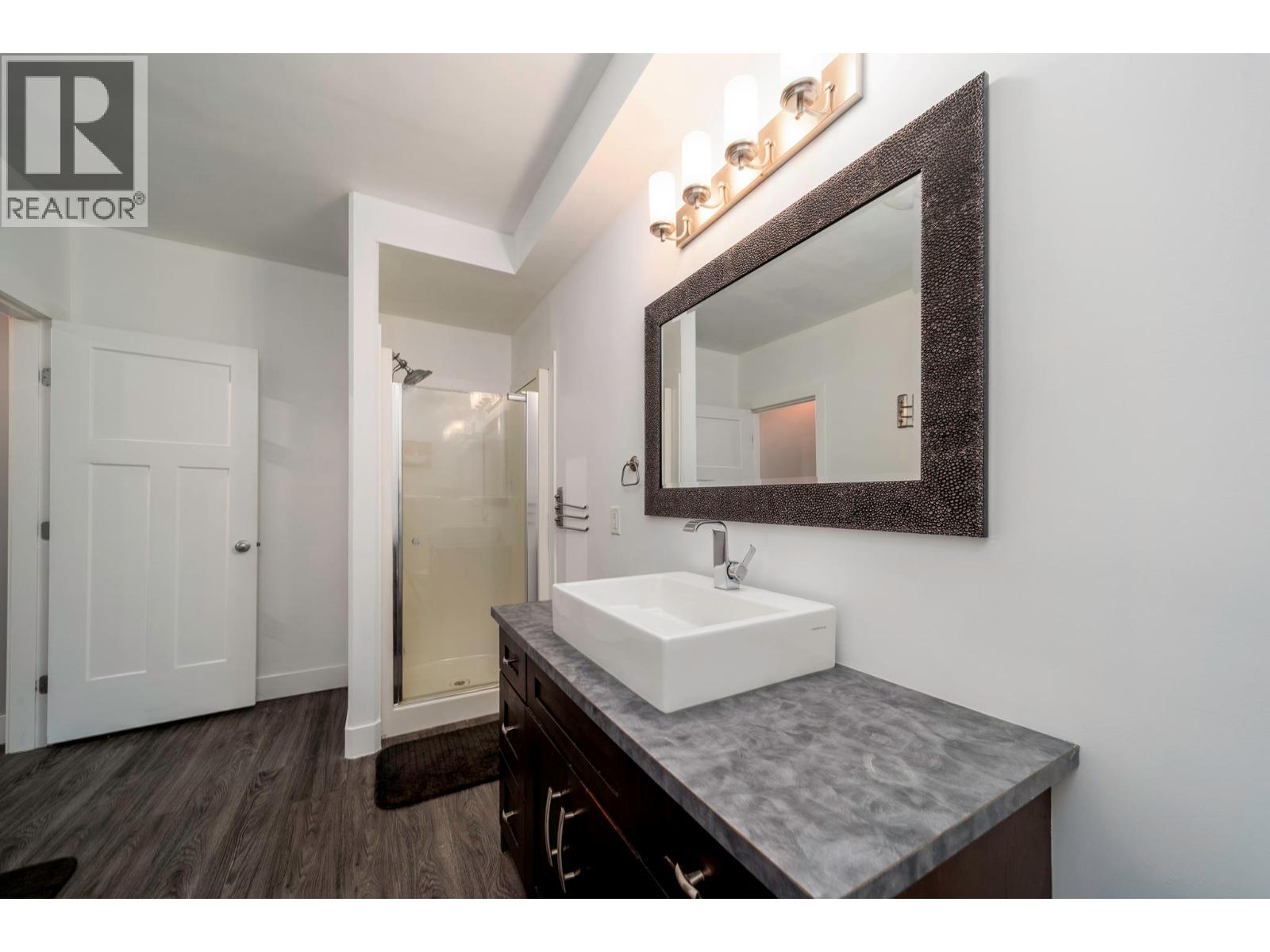 5037 Treadgold Court, Kelowna, British Columbia  V1W 5B4 - Photo 37 - 10382876