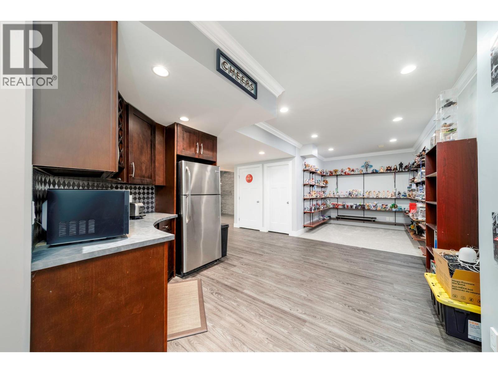 5037 Treadgold Court, Kelowna, British Columbia  V1W 5B4 - Photo 38 - 10382876