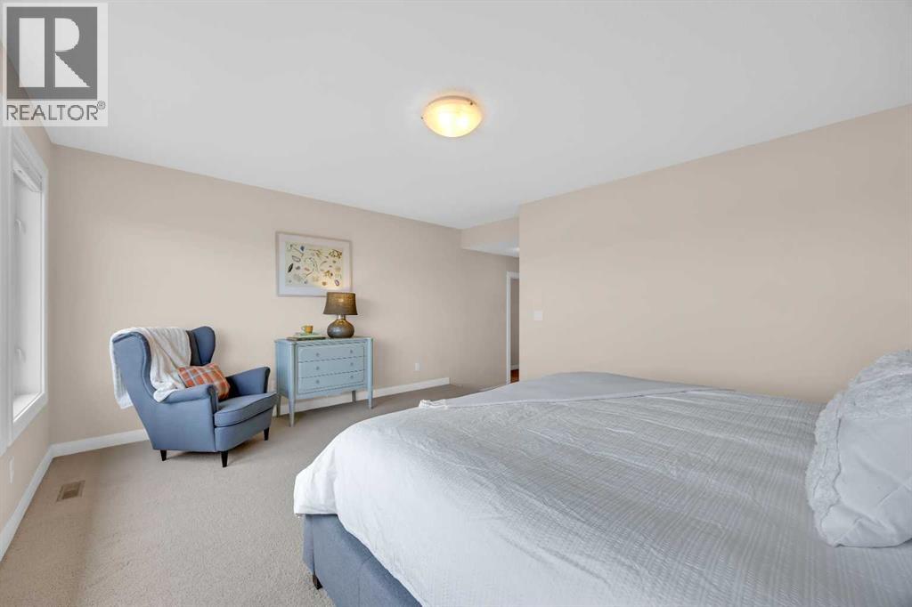 1 Westridge Way, Okotoks, Alberta  T1S 0K1 - Photo 24 - A2305937