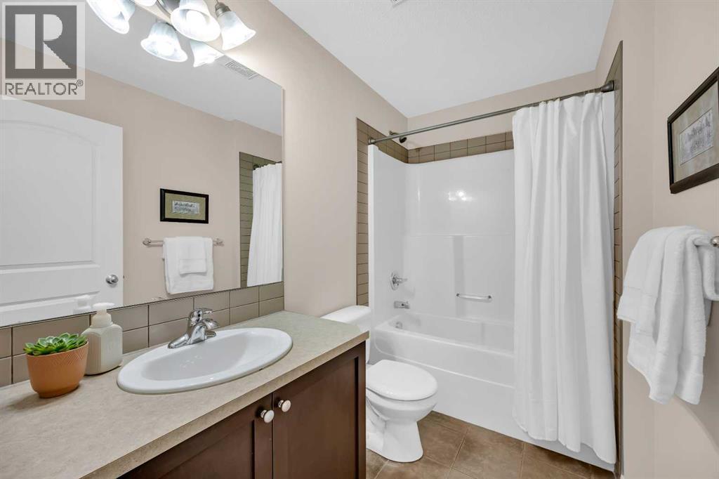 1 Westridge Way, Okotoks, Alberta  T1S 0K1 - Photo 34 - A2305937