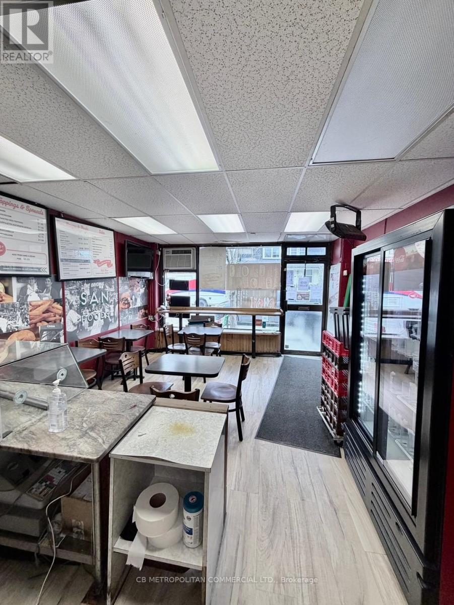 8-10 Clinton Street, Toronto, Ontario  M6J 2P1 - Photo 5 - C13074102