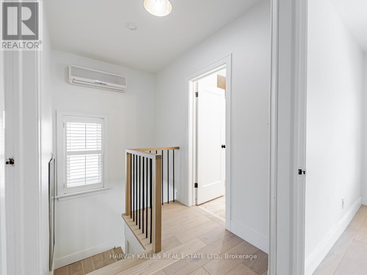 46 Delhi Avenue, Toronto, Ontario  M5M 3B7 - Photo 14 - C13074172