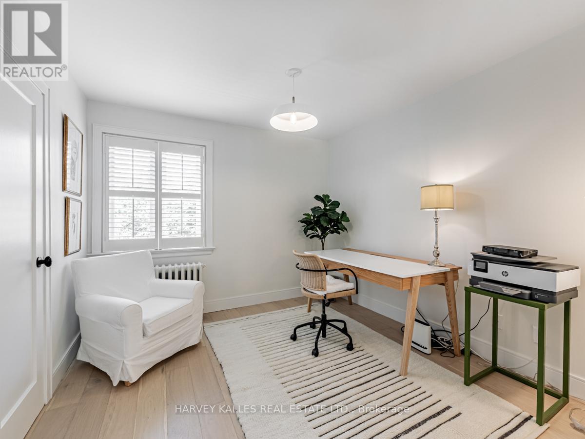 46 Delhi Avenue, Toronto, Ontario  M5M 3B7 - Photo 19 - C13074172