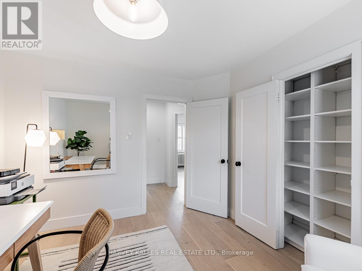 46 Delhi Avenue, Toronto, Ontario  M5M 3B7 - Photo 20 - C13074172