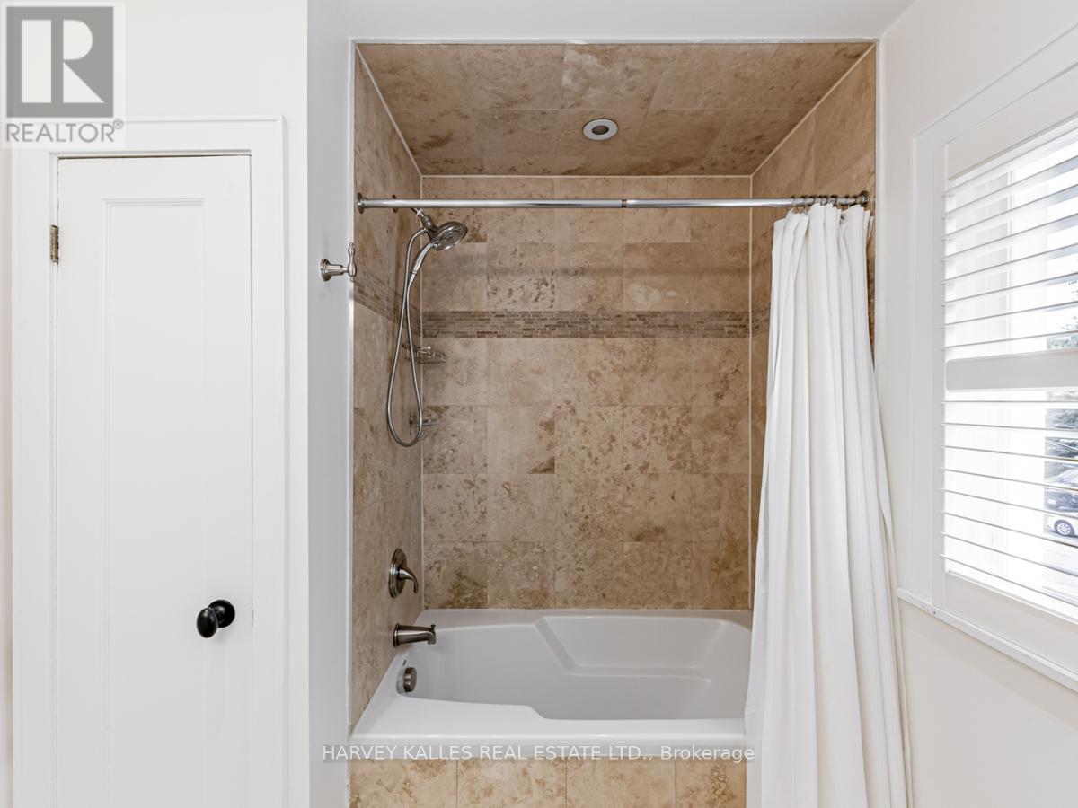 46 Delhi Avenue, Toronto, Ontario  M5M 3B7 - Photo 22 - C13074172