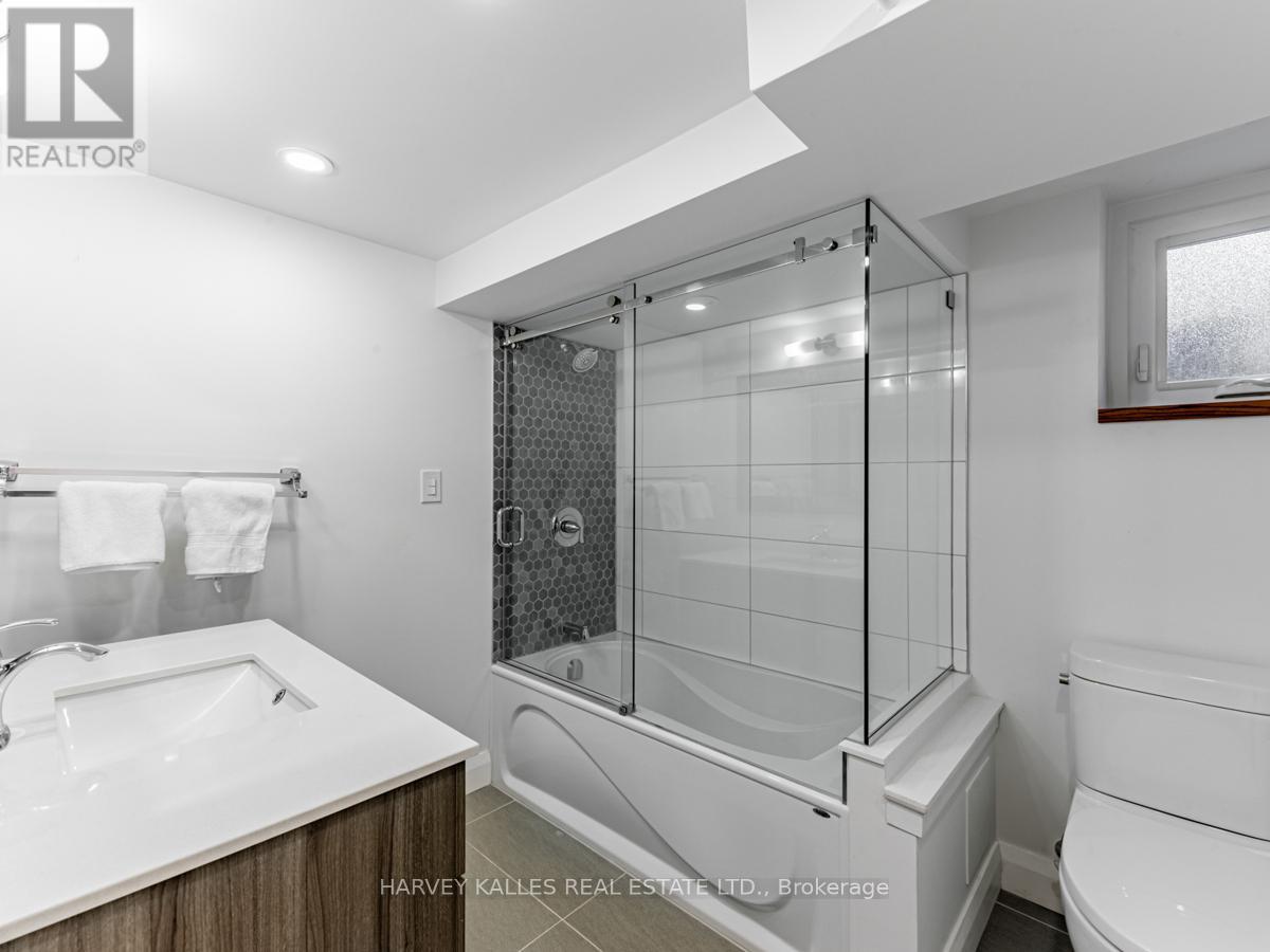 46 Delhi Avenue, Toronto, Ontario  M5M 3B7 - Photo 27 - C13074172