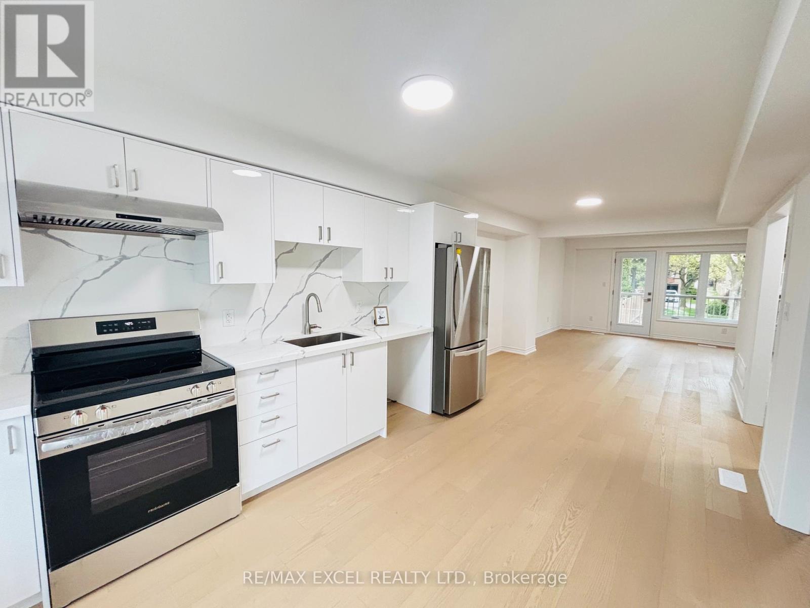 5 - 11 PLAISANCE ROAD, Richmond Hill, Ontario